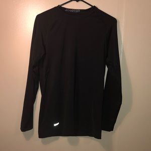 black starter athletic shirt